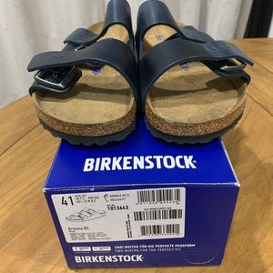 Birkenstock Arizona Sandal, Blue Leather
